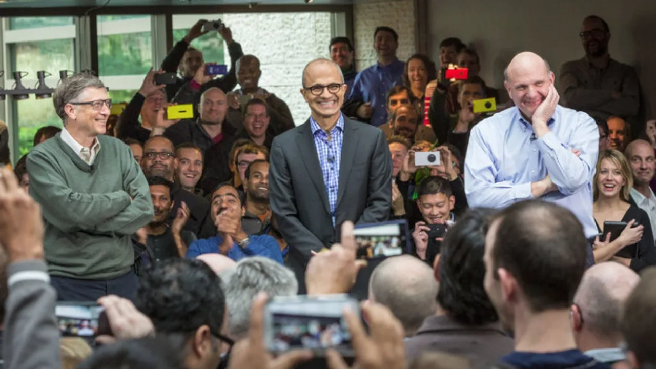 Microsoft'un AI Yarışında Satya Nadella'nın Stratejik Hamleleri
