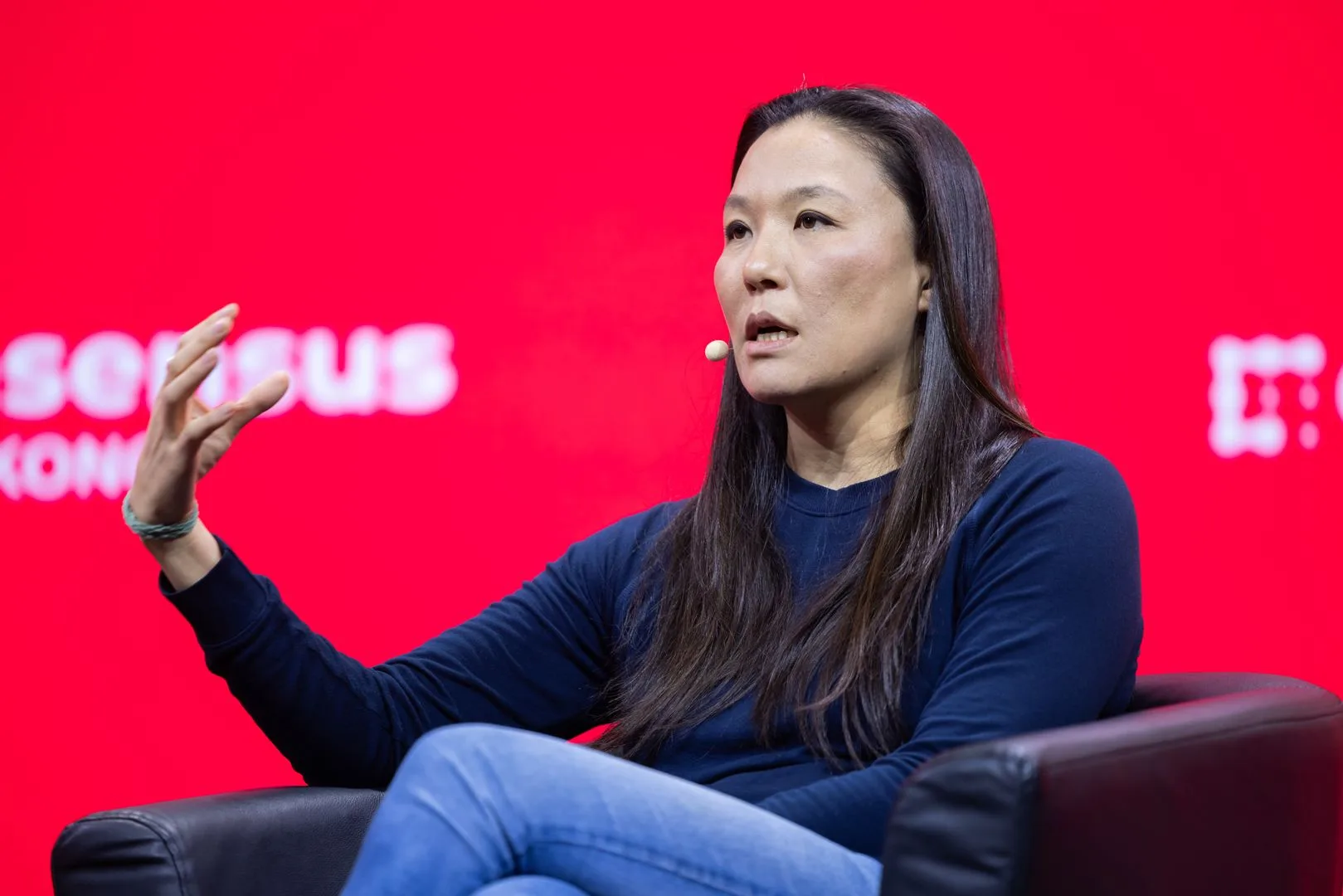 Solana'nın Lily Liu'su, 2026 Consensus Hong Kong'da İnternet Sermaye Pazarlarını Savundu