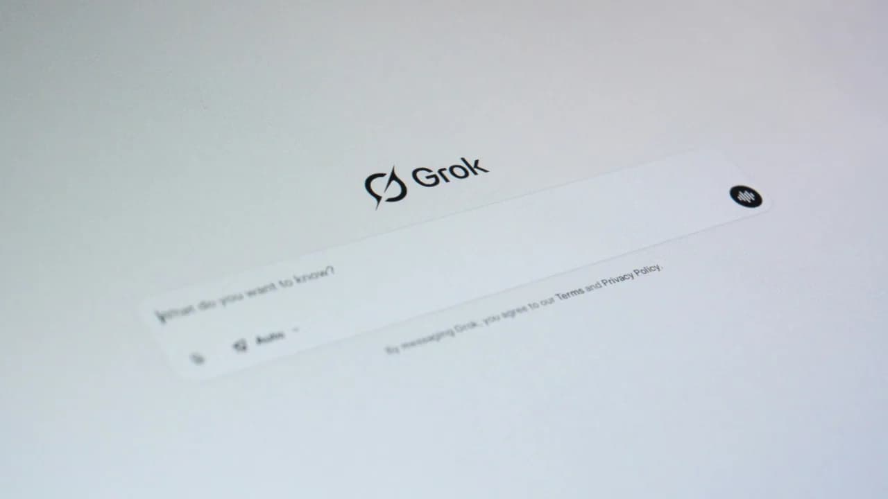 Grok, Regülasyonlara Rağmen Büyümeye Devam Ediyor