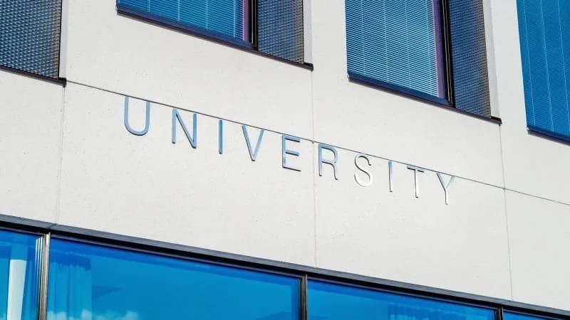 DeFi Liderleri, ABD Üniversitelerinde Merkeziyetsiz Finans Eğitimi Talep Ediyor